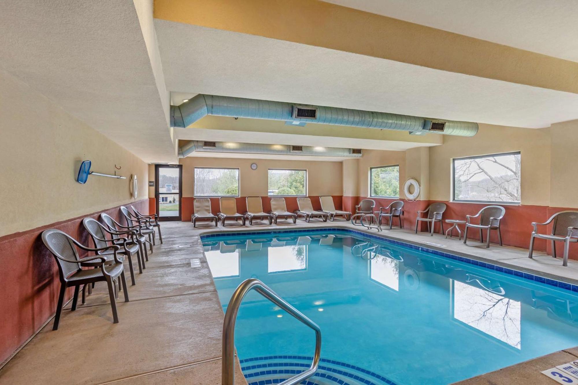 Best Western Danville Inn Buitenkant foto