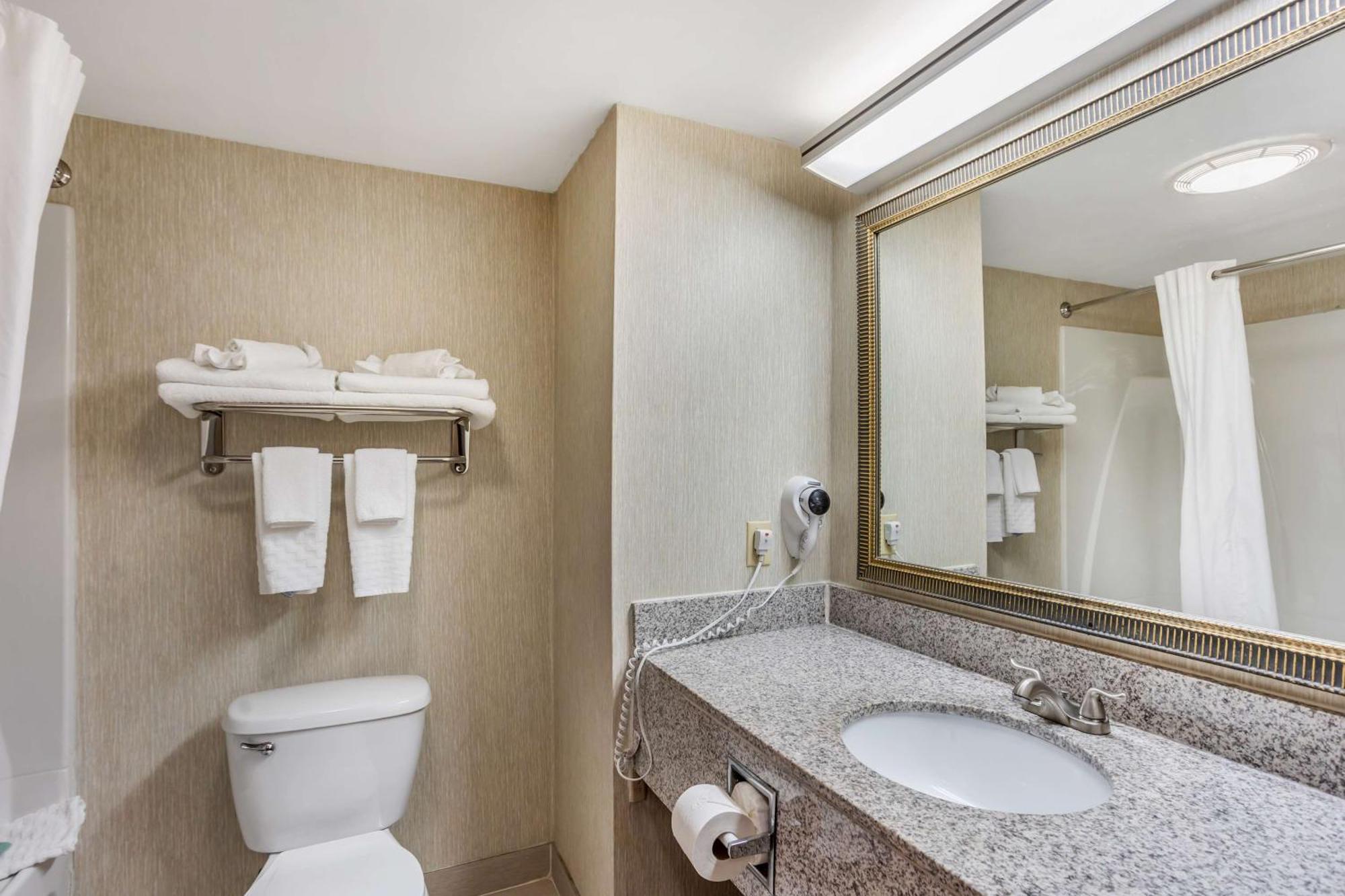 Best Western Danville Inn Buitenkant foto